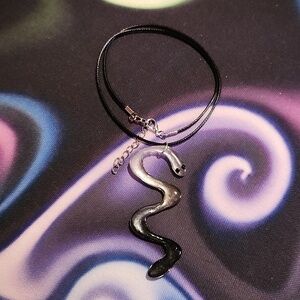 Silver/Black Wavy Snake Pendant.